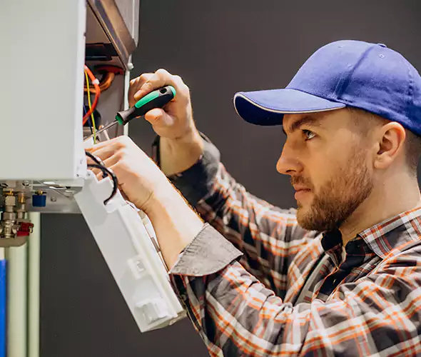 Expert Plumber for Tankless Water Heater Maintenance in Maysville, KY: Schedule Professional Maintenance Services with Us