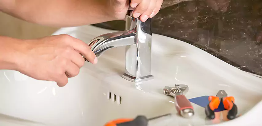 Bathtub Faucet Replacement in Maysville